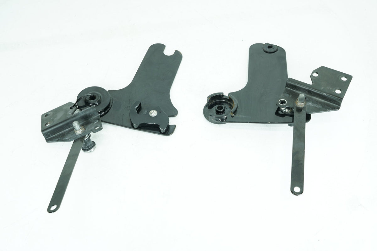 2007 Harley Touring FLHX Street Glide OEM Left & Right Saddlebag Mount Brackets