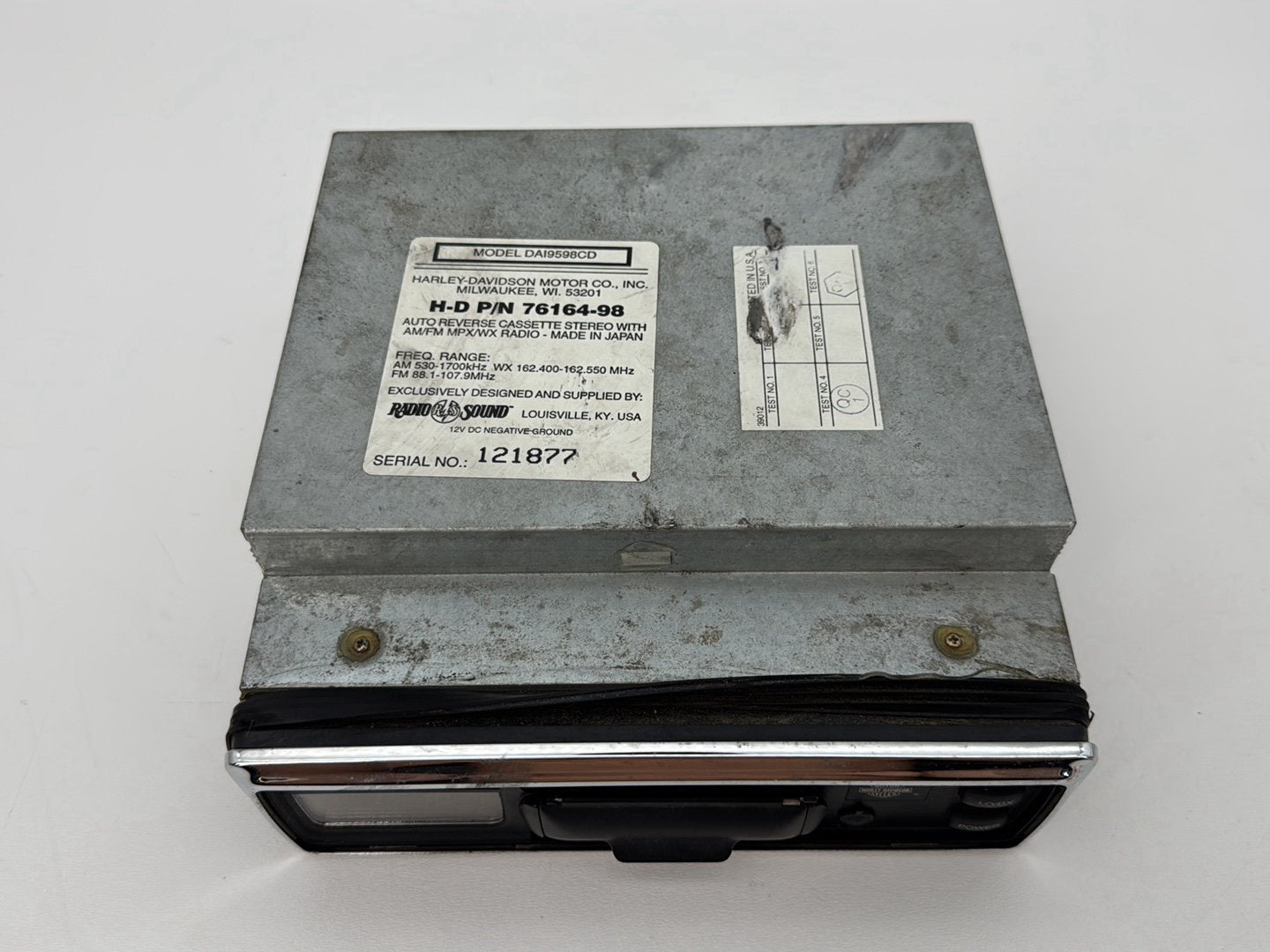 1999 - 2006 Harley-Davidson Touring Electra Glide Classic Radio Cassette Player Audio 76146-98 76164-98
