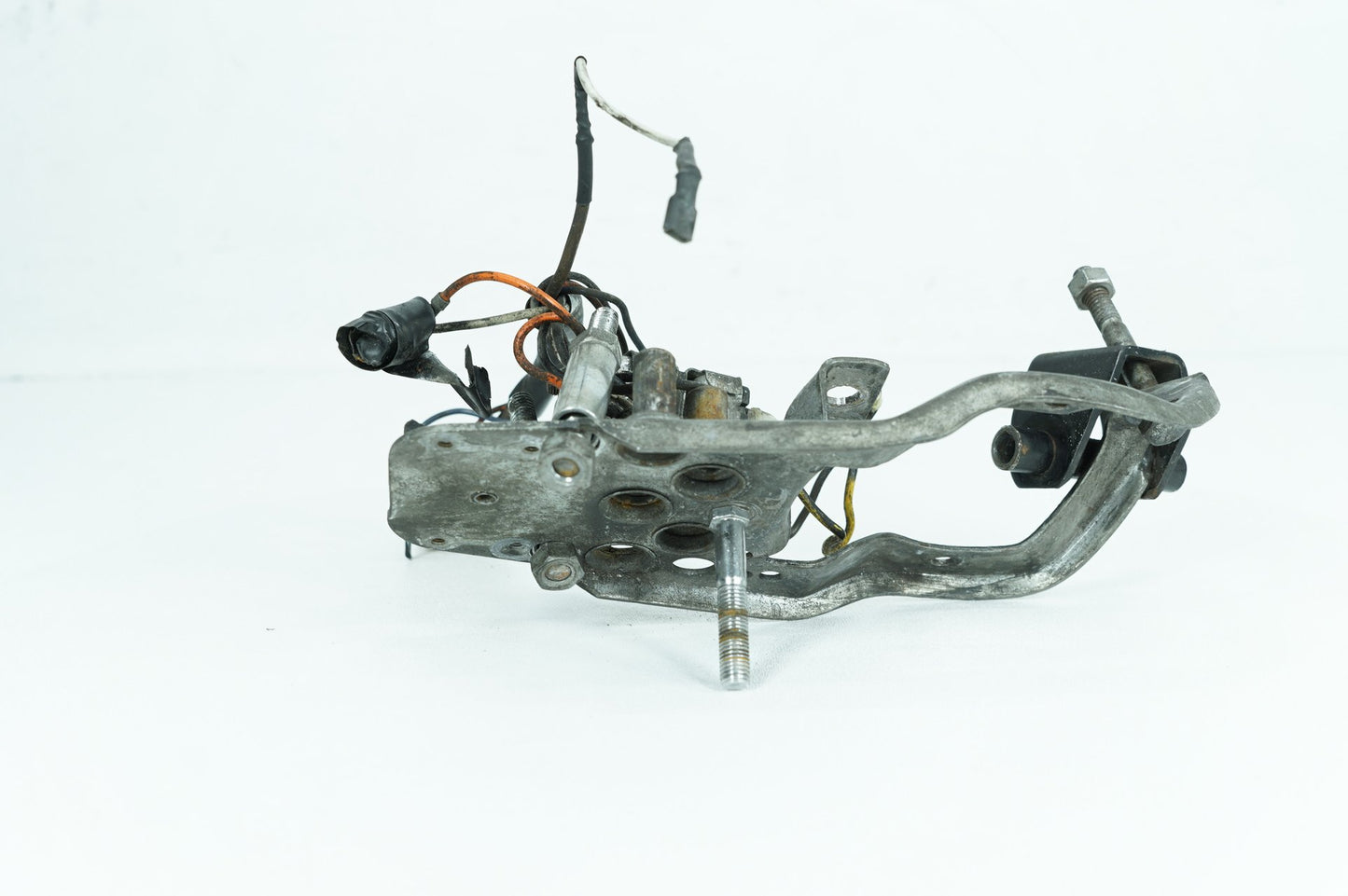 1984 Harley-Davidson Softail Heritage Fuel Gas Tank Dash Console NOKey 70935-73