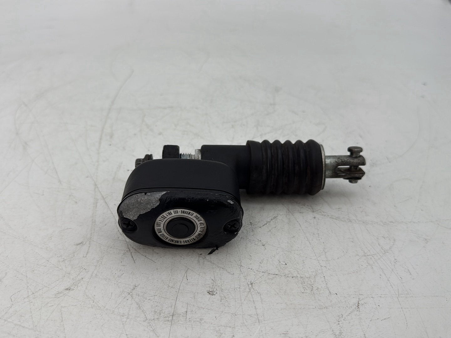 2005 Harley Touring FLHRCI Road King Classic OEM Rear Brake Master Cylinder Reservoir
