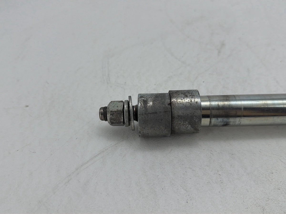 2005 Harley Electra Glide Touring Ultra OEM Front Wheel Axle Bolt Shaft