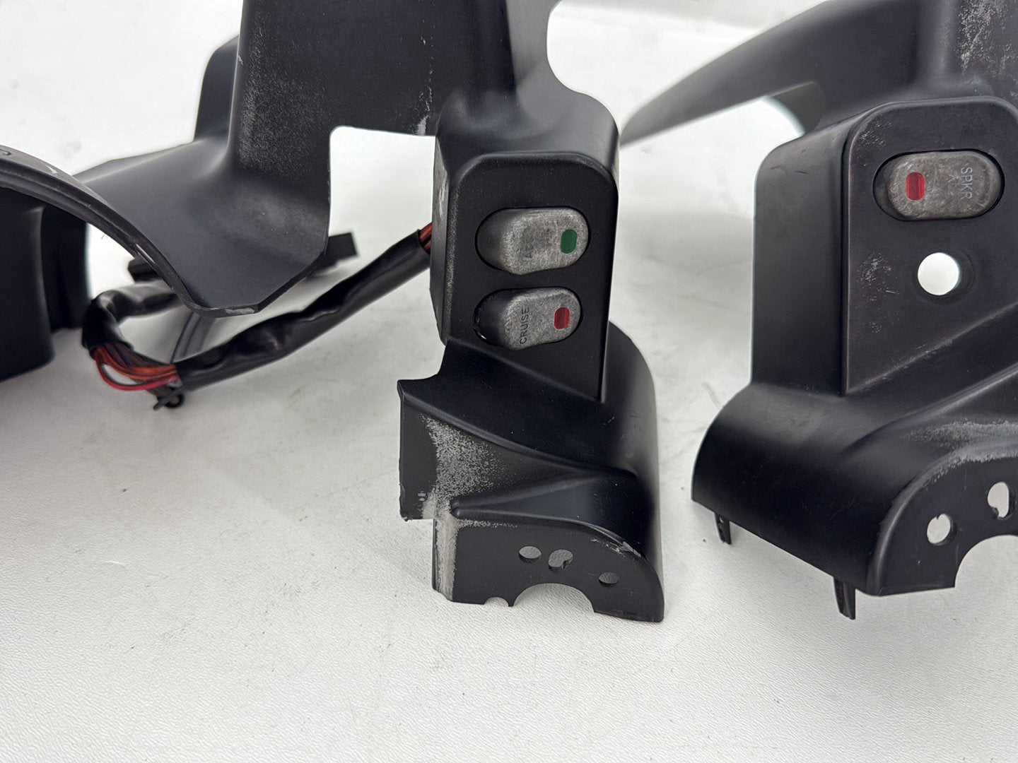 2005 Harley Road Glide Touring FLTRI OEM Left & Right Headlamp Nacelle Covers