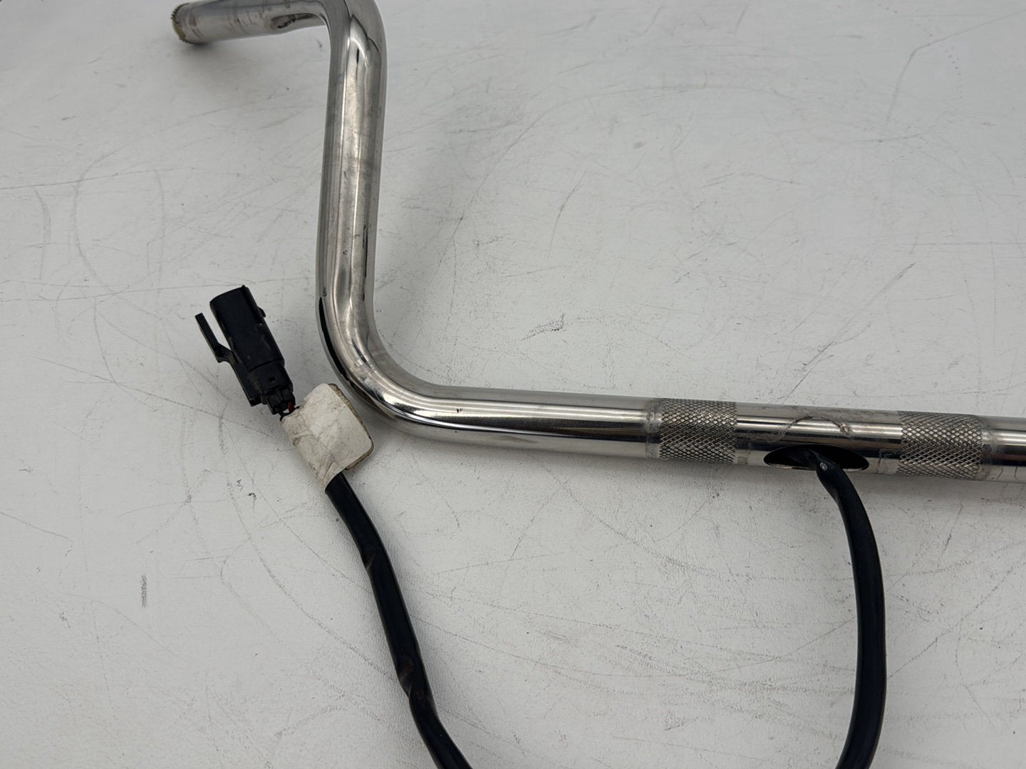 2008 Harley Touring FLHT Electra Glide OEM Front Handlebars Handle Bars