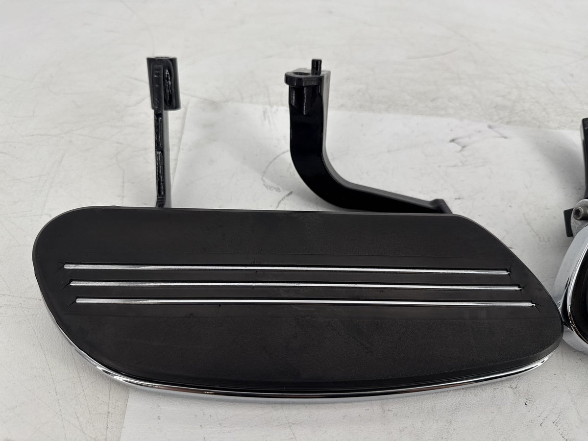 2013 Harley Street Glide Touring FLHX OEM Left Right Driver Floorboard Foot Rest