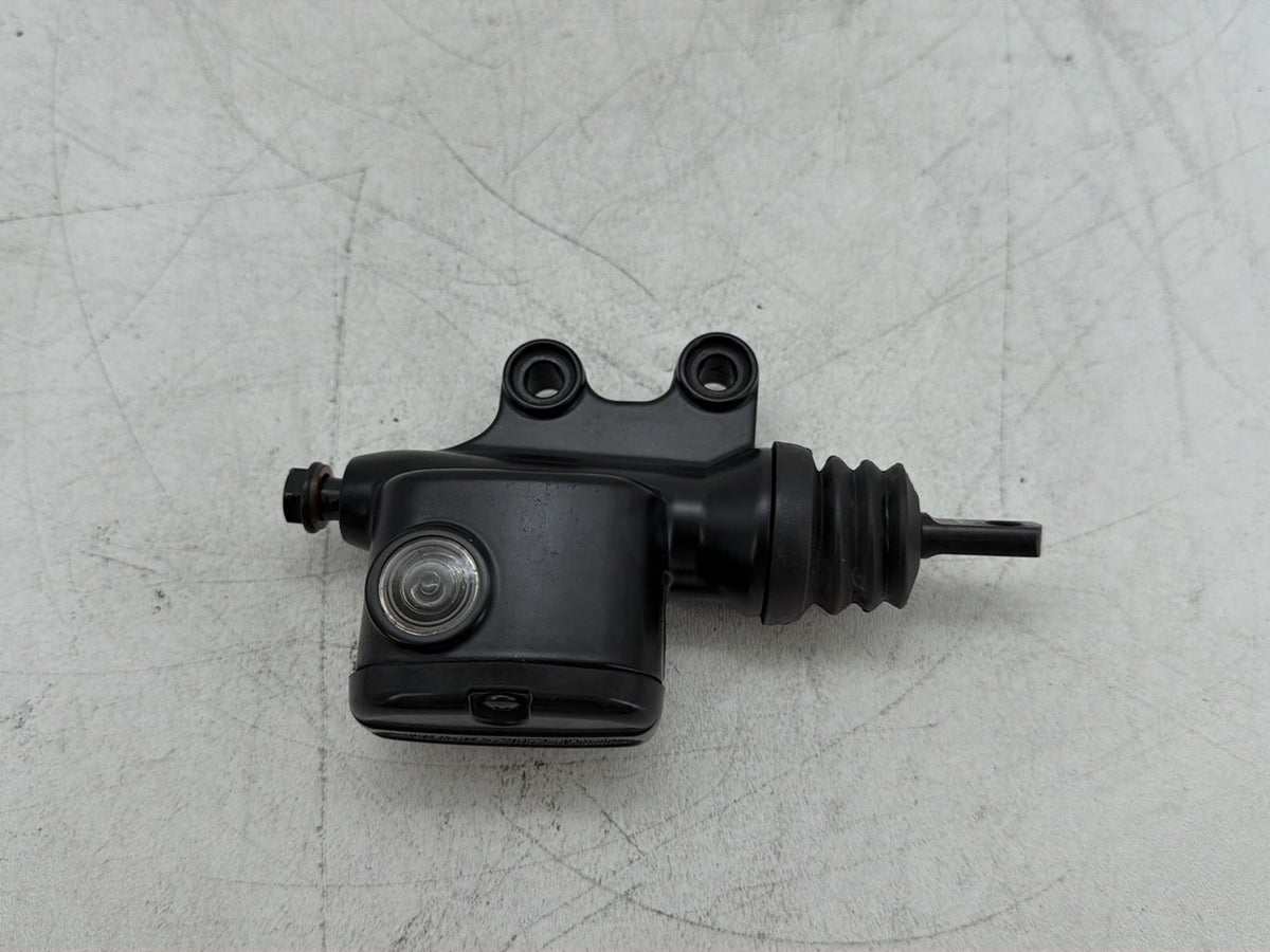 2018 Harley Road Glide Touring FLTRXS OEM Rear Brake Master Cylinder Reservoir
