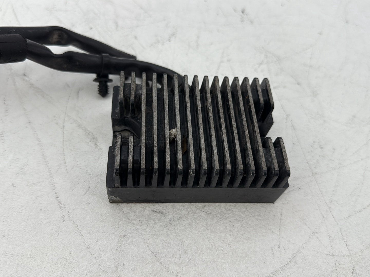 2004 - 2013 Harley-Davidson Sportster 1200 Custom Voltage Regulator Rectifier  74523-04