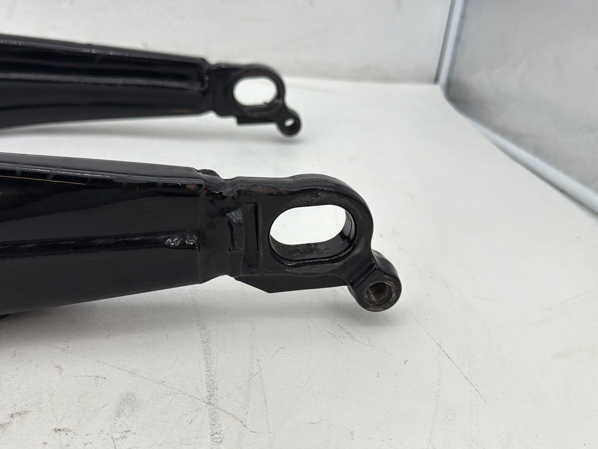 2011 Harley Electra Glide Ultra FLHTK OEM Rear Fork Swingarm Swing Arm
