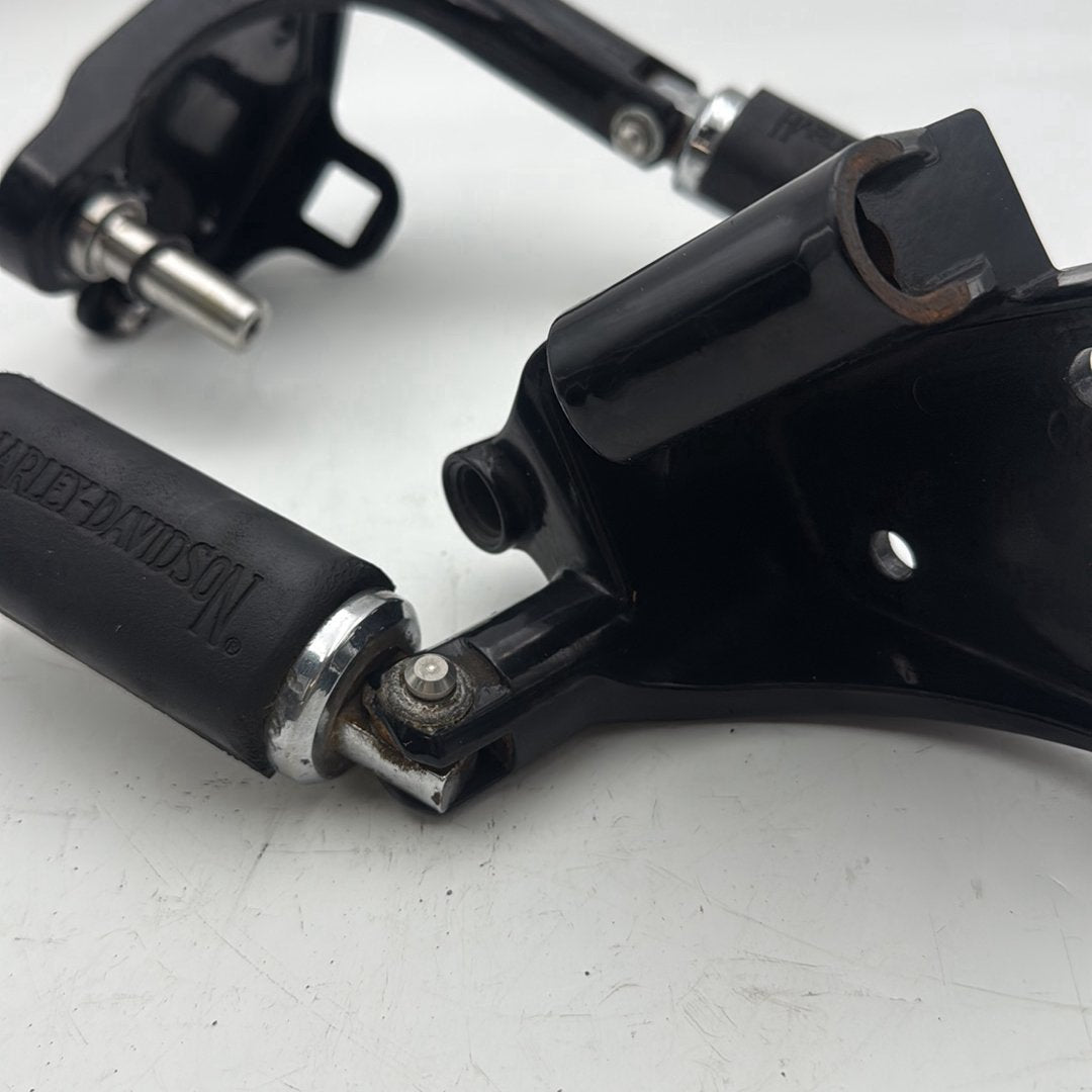 1999 - 2006 Harley-Davidson Softail Night Train Left & Right Driver Step Foot Rest Pegs  	42507-00B