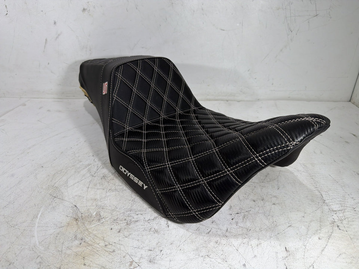 2009 Harley Street Glide Touring FLHX Passenger Rider Driver Seat Saddle