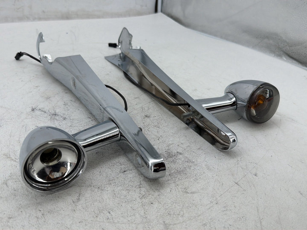 2006 Harley Sportster 1200 Custom XL1200C OEM Rear Left Right Fender Struts Bracket & Turn Signal