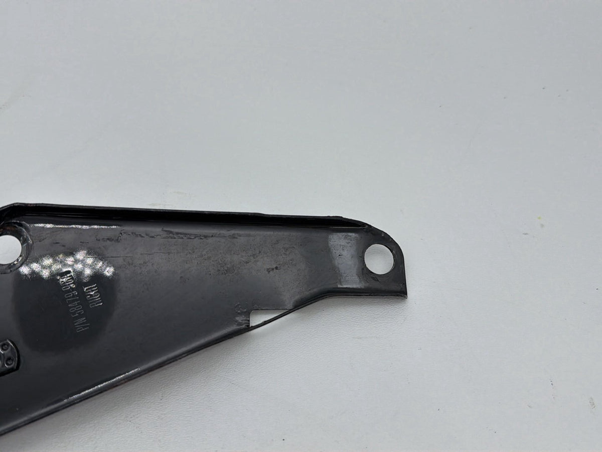 2005 Harley Electra Glide Touring Ultra OEM Right Left Fairing Support Brackets