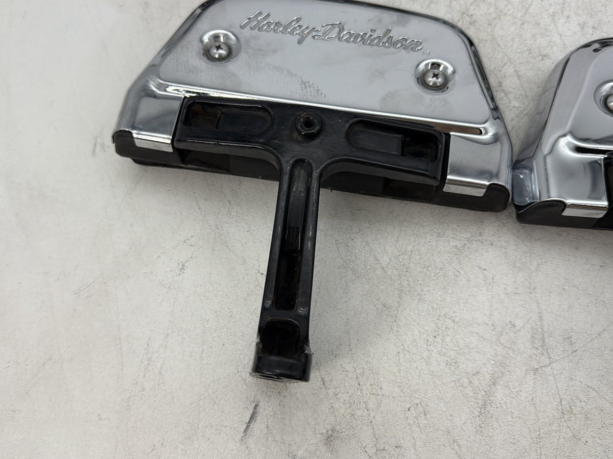 2018 Harley Electra Glide Touring Left Right Driver & Pass Floorboard Foot Rest