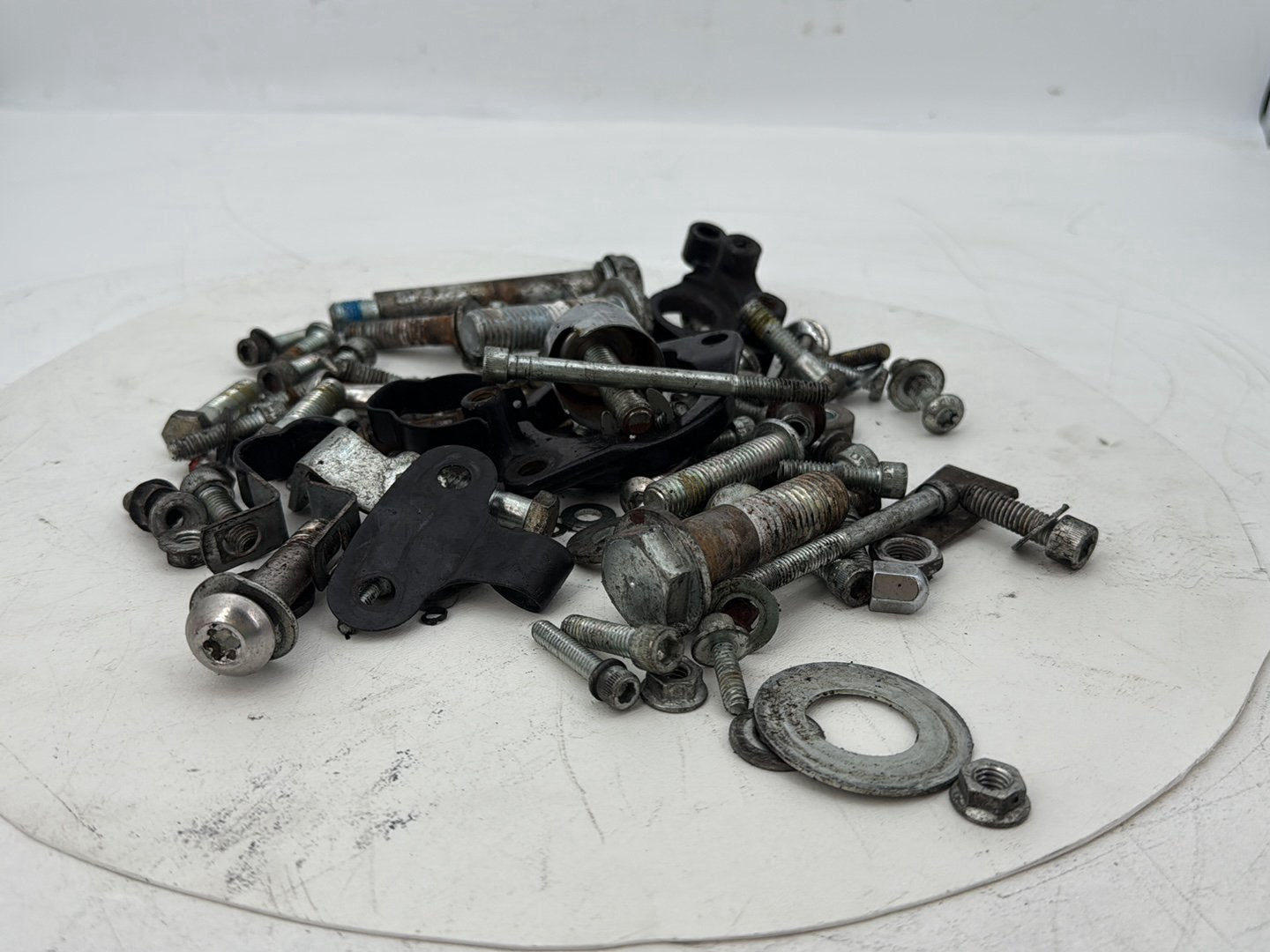 2004 - 2013 Harley-Davidson Sportster 1200 Custom Hardware Bolts Nuts & Brackets
