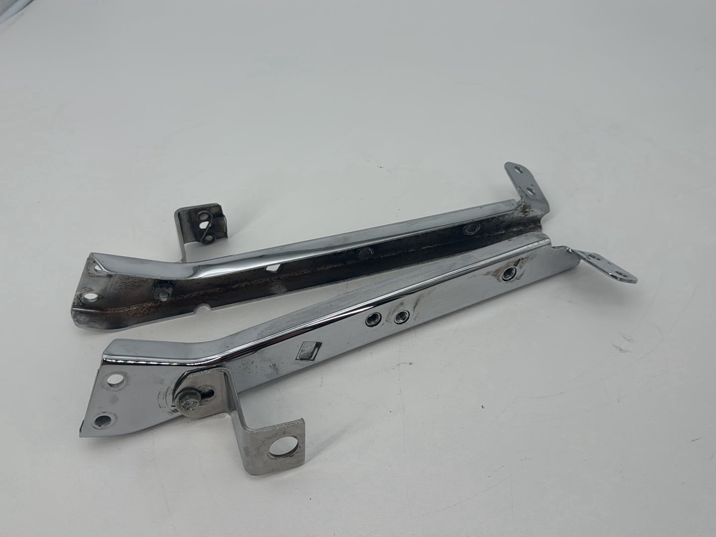 1999 - 2006 Harley-Davidson Touring Electra Glide Classic Left Right Saddlebag Fender Struts Brackets 90718-79C