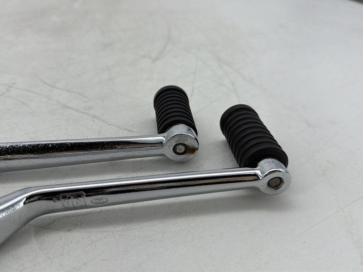 2005 Harley Softail Fat Boy FLSTF OEM Gear Shifter Lever Pedal Pedals