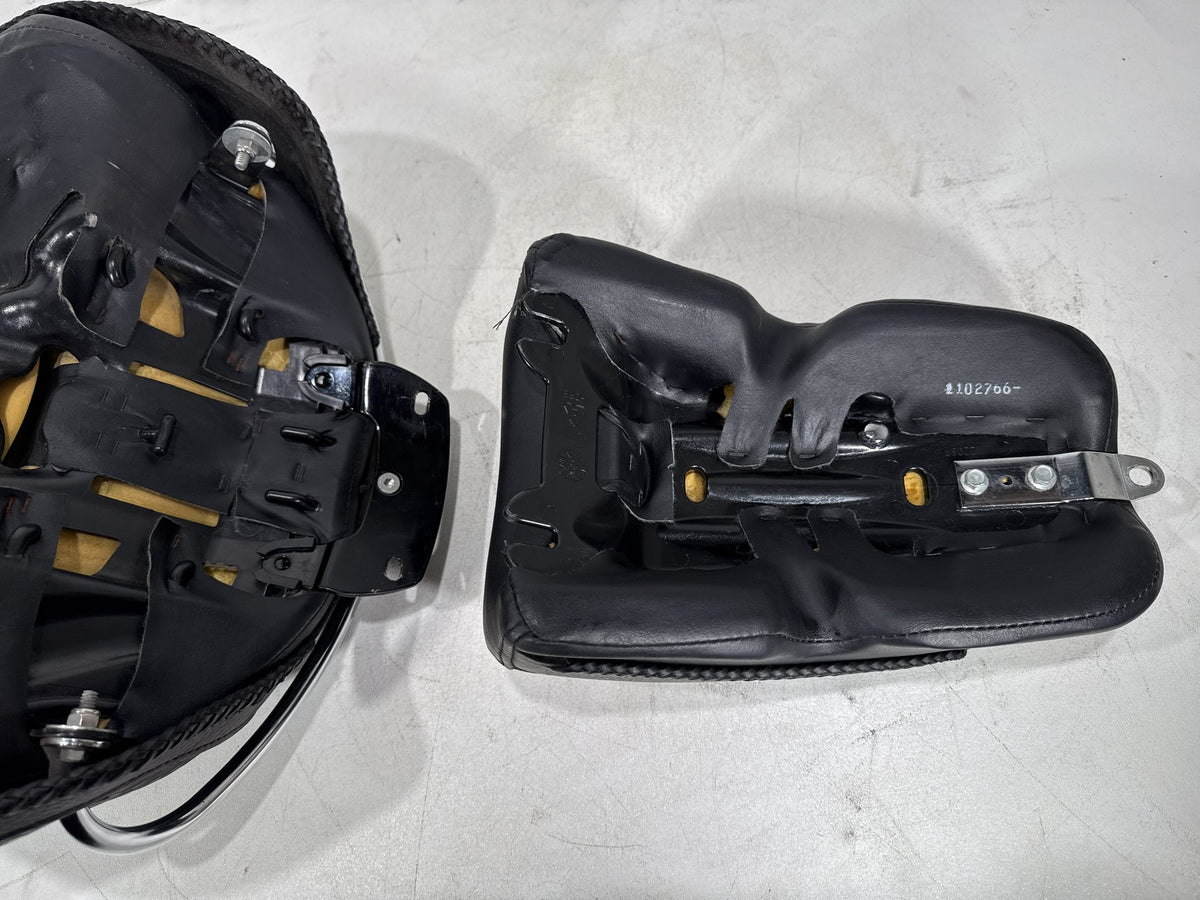 2011 Harley Softail Deluxe FLSTN OEM Passenger Rider Driver Seat Saddle