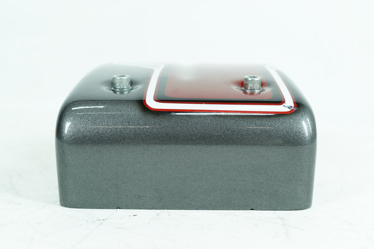 2007 - 2017 Harley-Davidson Dyna Low Rider Electrical Side Cover Tray Panel 66333-04