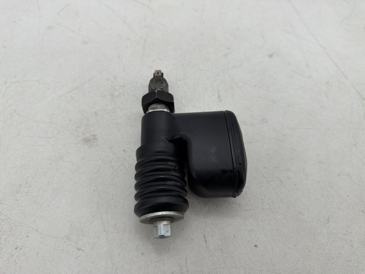 2016 Harley Dyna Fat Bob FXDF 103 OEM Rear Brake Master Cylinder Reservoir ABS