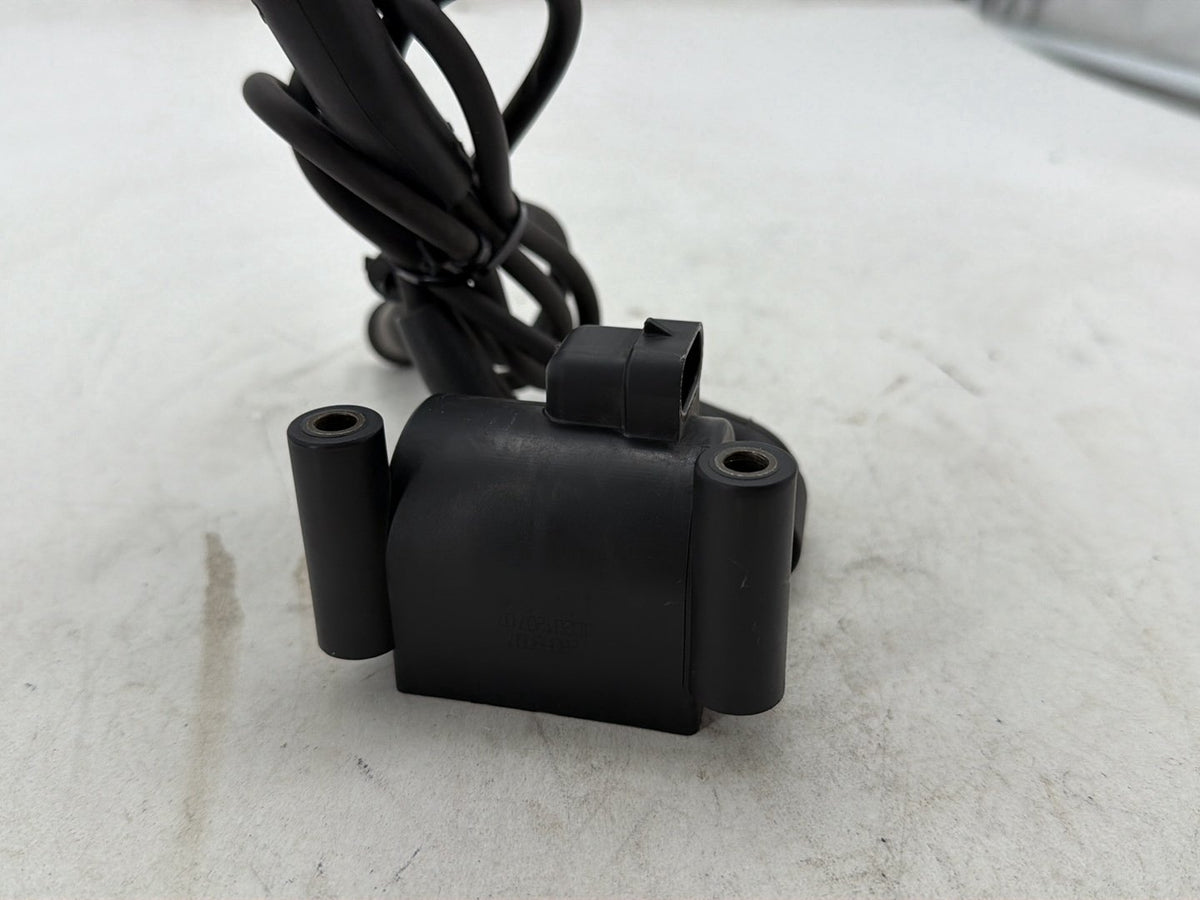 2011 Harley Road Glide Touring FLTRX OEM Ignition Coil Spark Plugs Cable