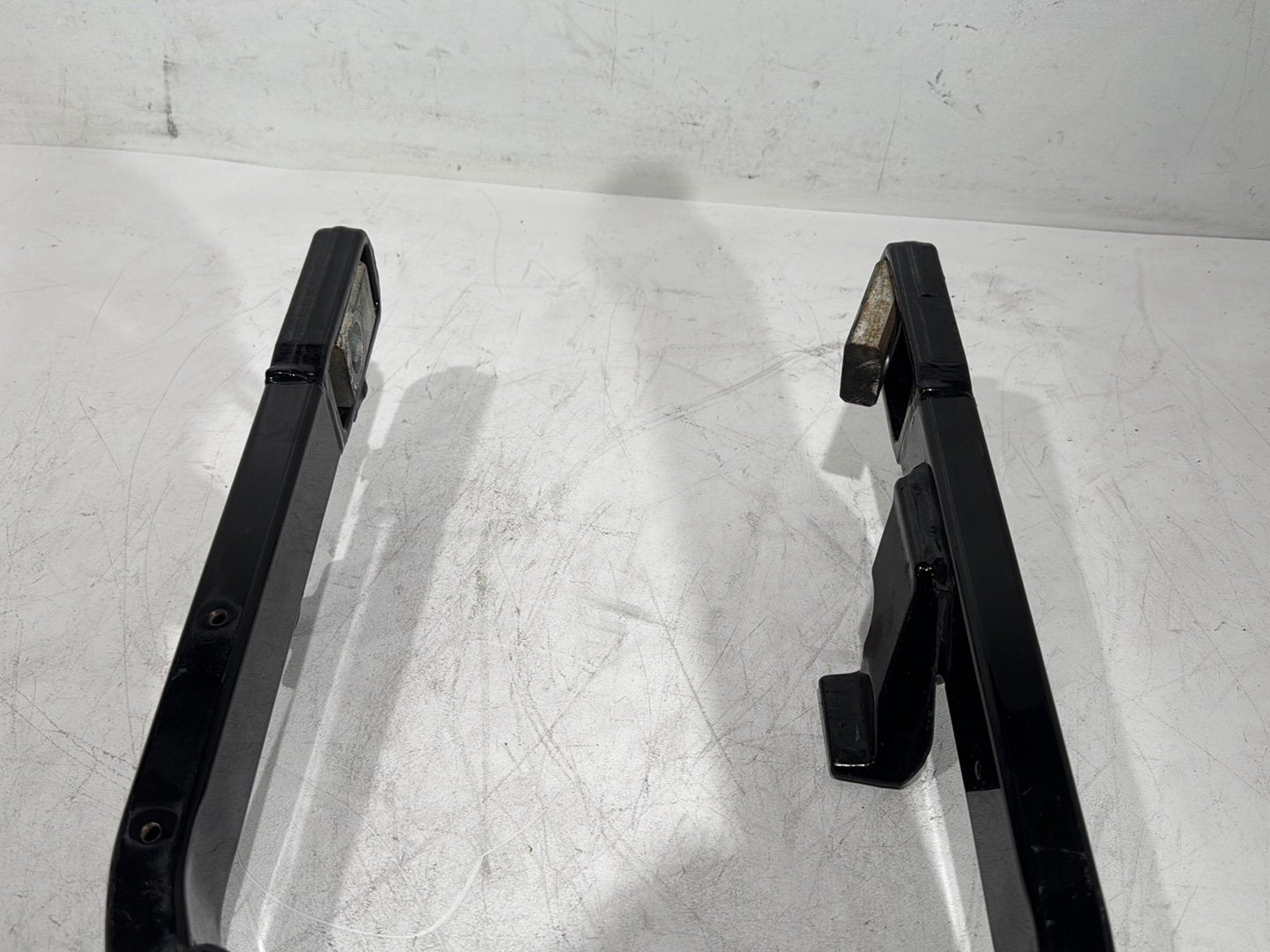 2008 Harley Dyna Fat Bob FXDF OEM Rear Fork Swingarm Swing Arm