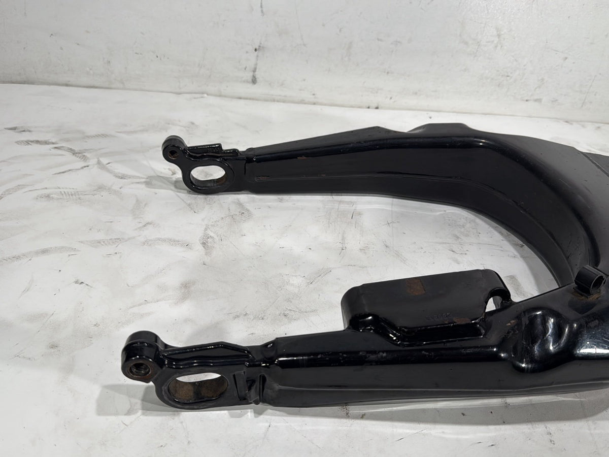 2009 Harley Street Glide Touring FLHX OEM Rear Fork Swingarm Swing Arm