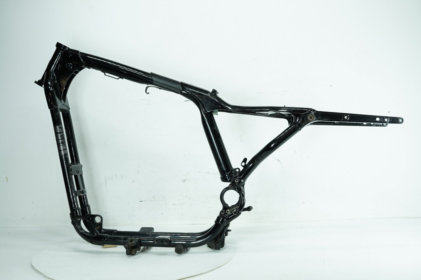 2004 - 2013 Harley-Davidson Sportster Low Body Main Frame Chassis CLN CLR 49431-06A