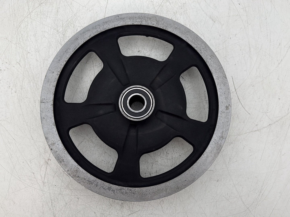12 Harley Road Glide FLTRX OEM Rear Driver Pulley Sprocket 68T 1"