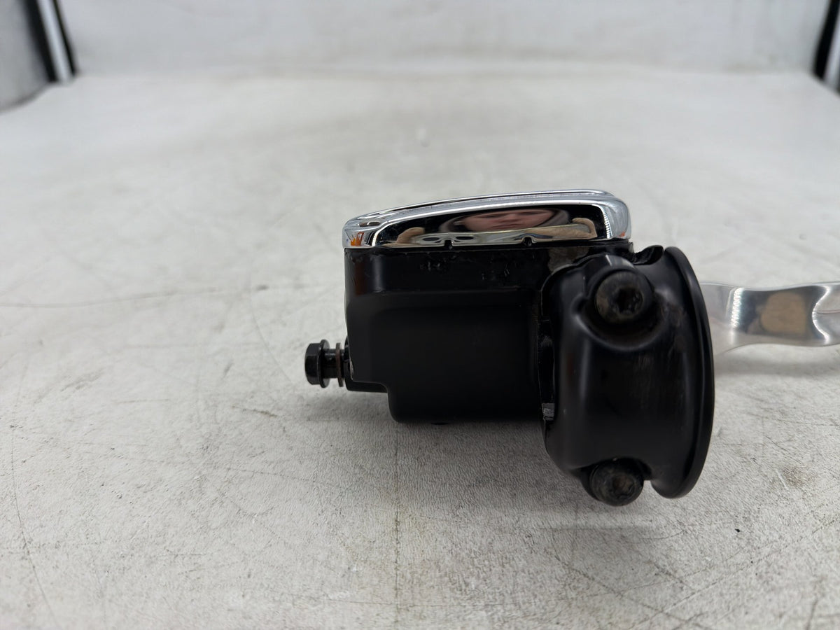 2015 Harley Electra Glide Touring OEM Front Right Brake Lever Master Cylinder