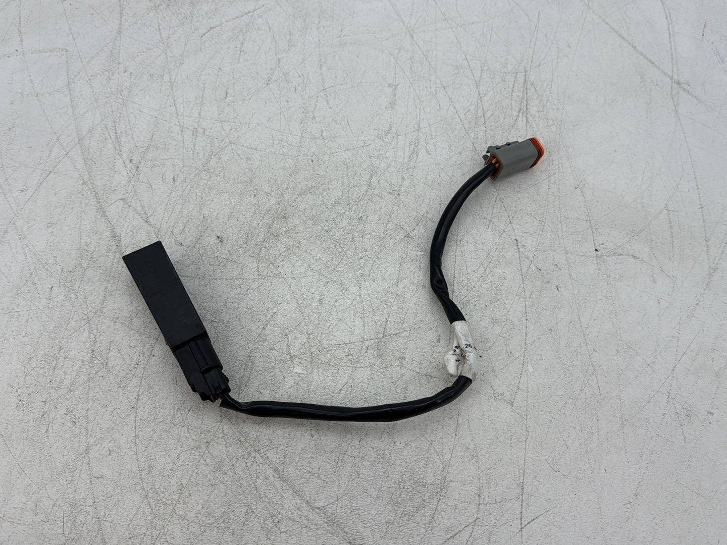 2010 Harley Dyna Fat Bob FXDF OEM Security Module Antenna Wire 68956-07
