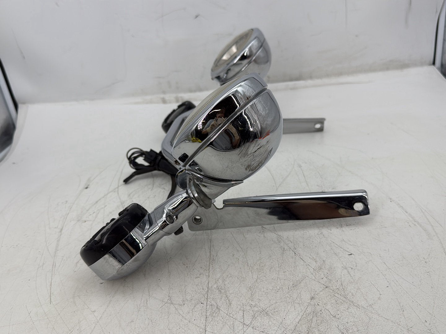 2006 Harley Softail FLSTCI Heritage Classic OEM Front Turn Signal Indicators Aux Light Bar