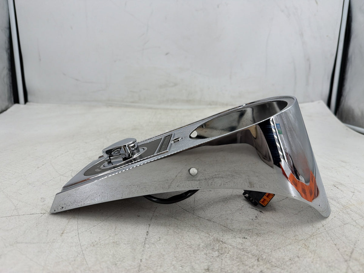 2004 Harley Heritage Softail Classic OEM Fuel Gas Tank Dash Console 71250-00A