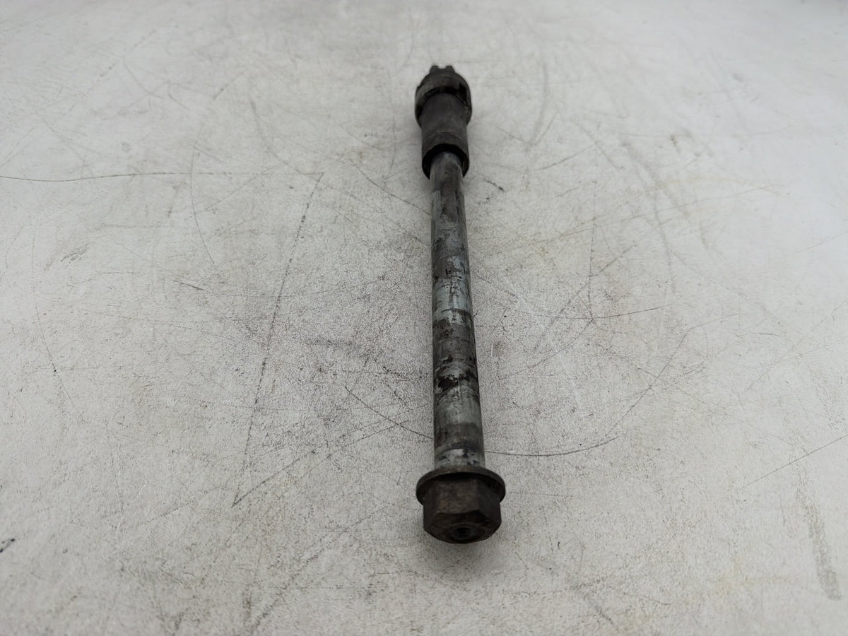 2004 Harley Heritage Softail Classic FLSTCI OEM Rear Wheel Axle Bolt Shaft