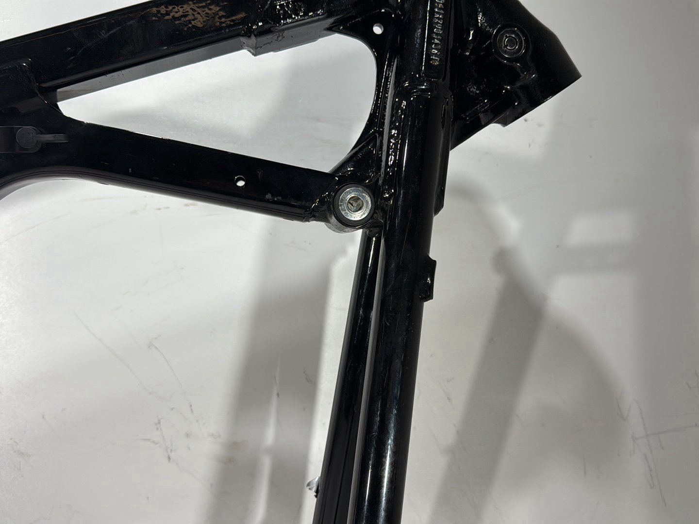2008 Harley Softail Deluxe FLSTN OEM Body Main Frame Chassis CLN CLR