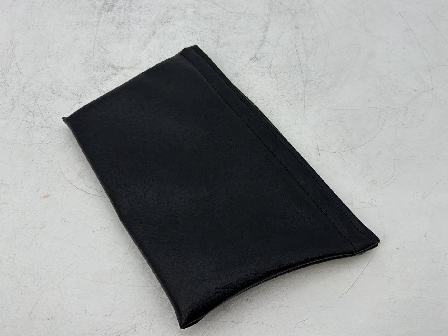 1999 - 2006 Harley-Davidson Touring Electra Glide Classic Tour-Pak Storage Pouch Leather Bag 53165-89A