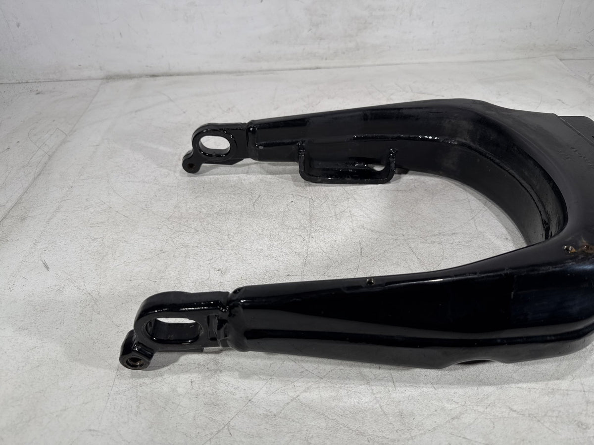 2009 Harley Electra Glide Touring Ultra OEM Rear Fork Swingarm Swing Arm