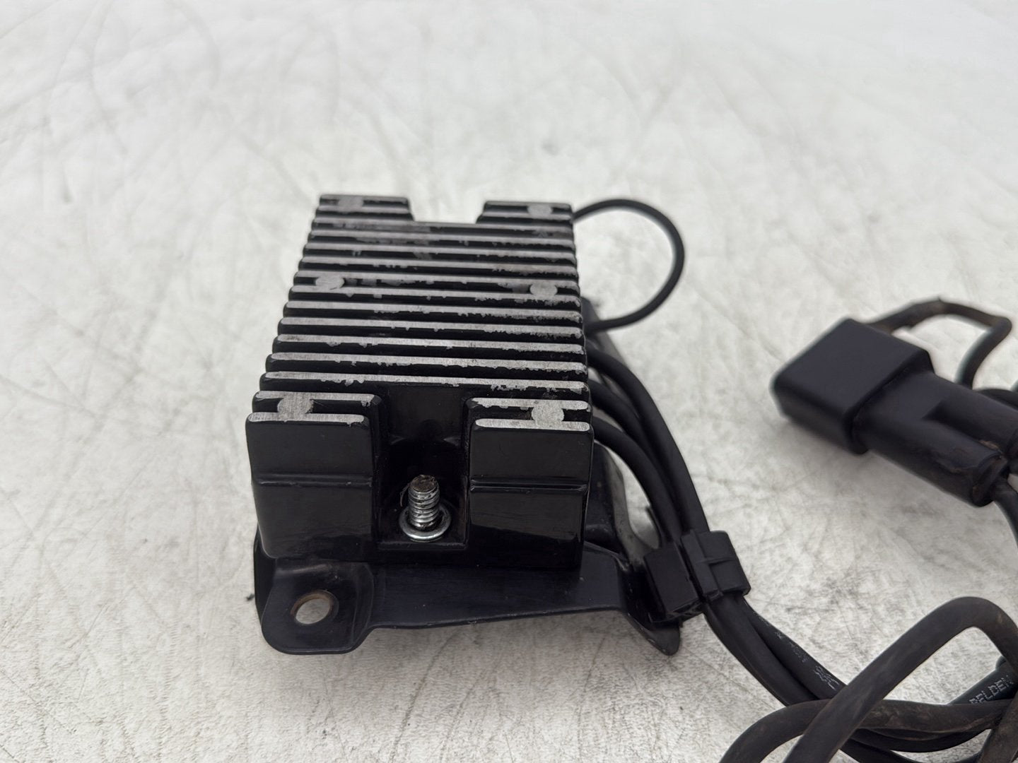 2011 Harley Street Glide Touring FLHX OEM Voltage Regulator Rectifier