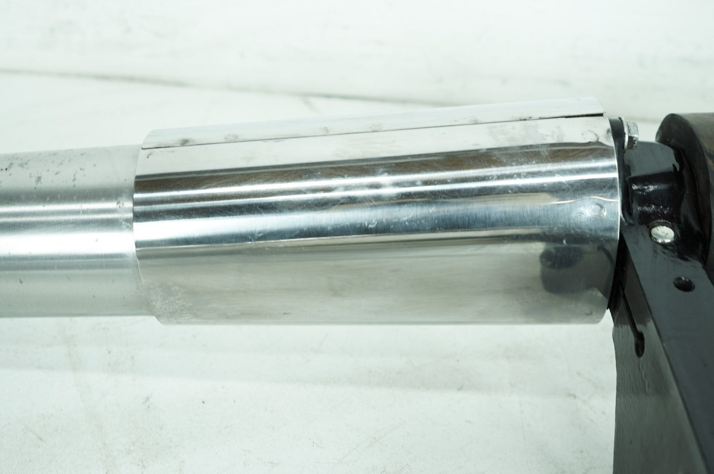 2007 - 2011 Harley-Davidson Touring Street Glide Front Triple Tree Set & LH RH Fork Legs Sliders 45435-95