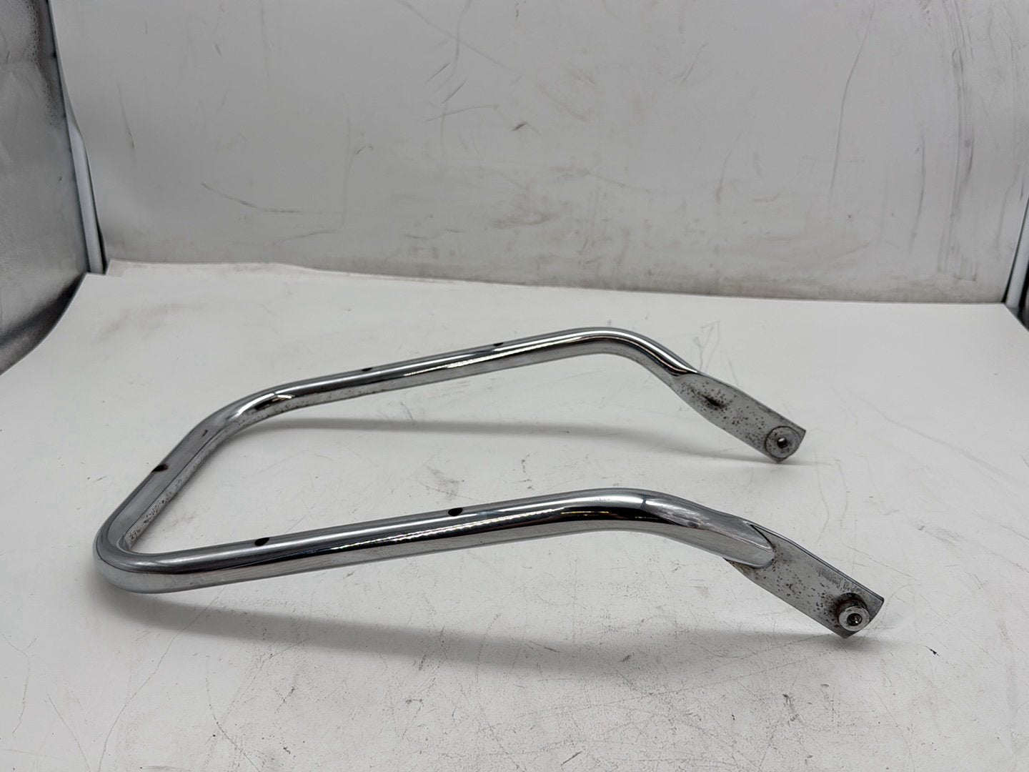 2006 Harley Touring FLHTCI Electra Glide Classic OEM Tour Pak Mount Top Tube Support Bar