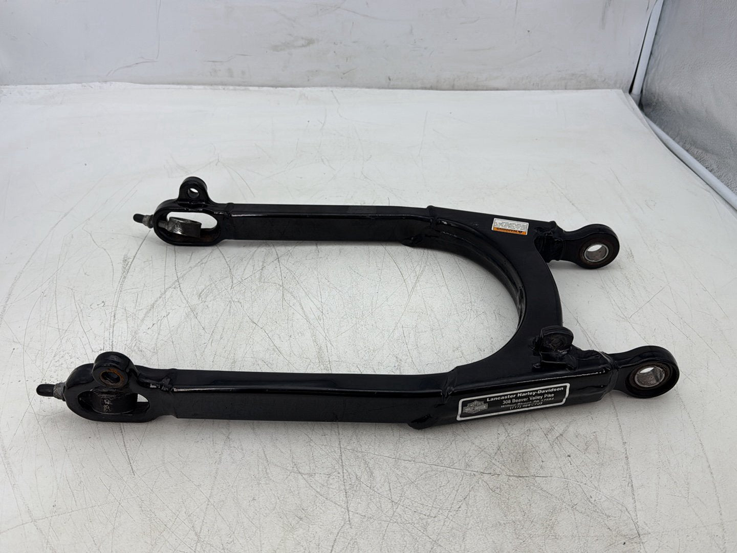 2006 Harley Sportster XL883L 883 Low OEM Rear Fork Swingarm Swing Arm 47587-05