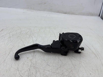 2004 Harley Sportster XL883C 883 Custom OEM Front Right Brake Lever Master Cylinder