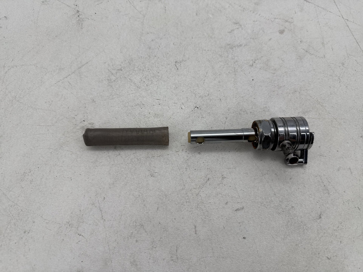 1997 Harley Road King Touring FLHR OEM Petrol Gasoline Gas Tank Fuel Petcock