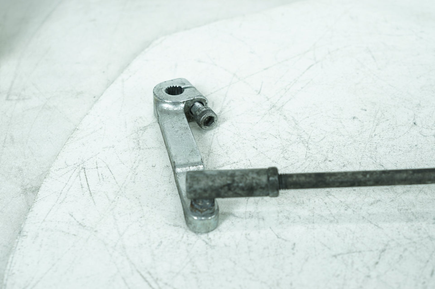 2007 - 2011 Harley-Davidson Touring Street Glide Gear Shifter Lever w/ Rod linkage 33718-82B
