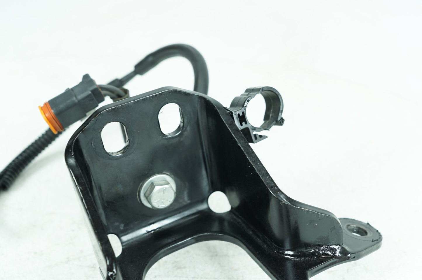 1991 - 2003 Harley-Davidson Sportster Hugger Wire Harness Loom Plug In Connector w/ Bracket Mounting Support Holder