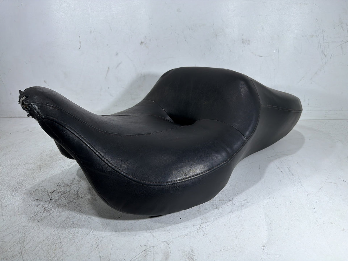 2010 Harley Electra Glide Touring Ultra OEM Passenger Rider Driver Seat Saddle