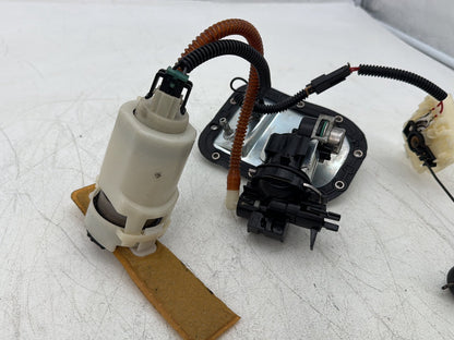 2011 Harley Softail FLSTFB Fat Boy OEM Gas Gasoline Fuel Petrol Pump Sending