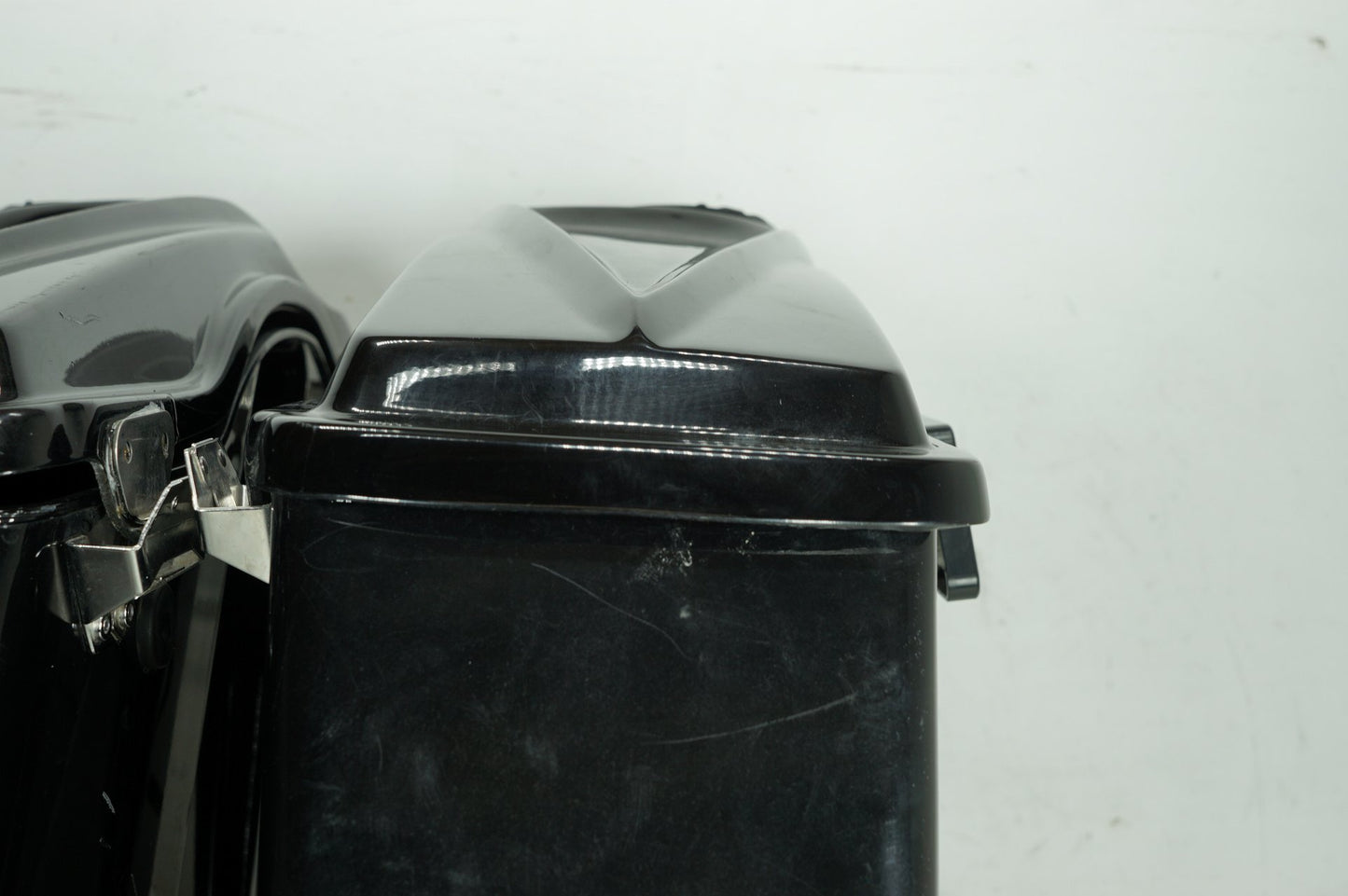 2008 - 2016 Harley-Davidson Touring Road Glide Left Right Saddlebags Luggage NOKey 90752-93