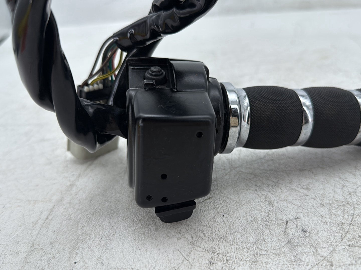 09 Harley Street Glide Touring OEM Left Turn Signal Headlight Switches Controls