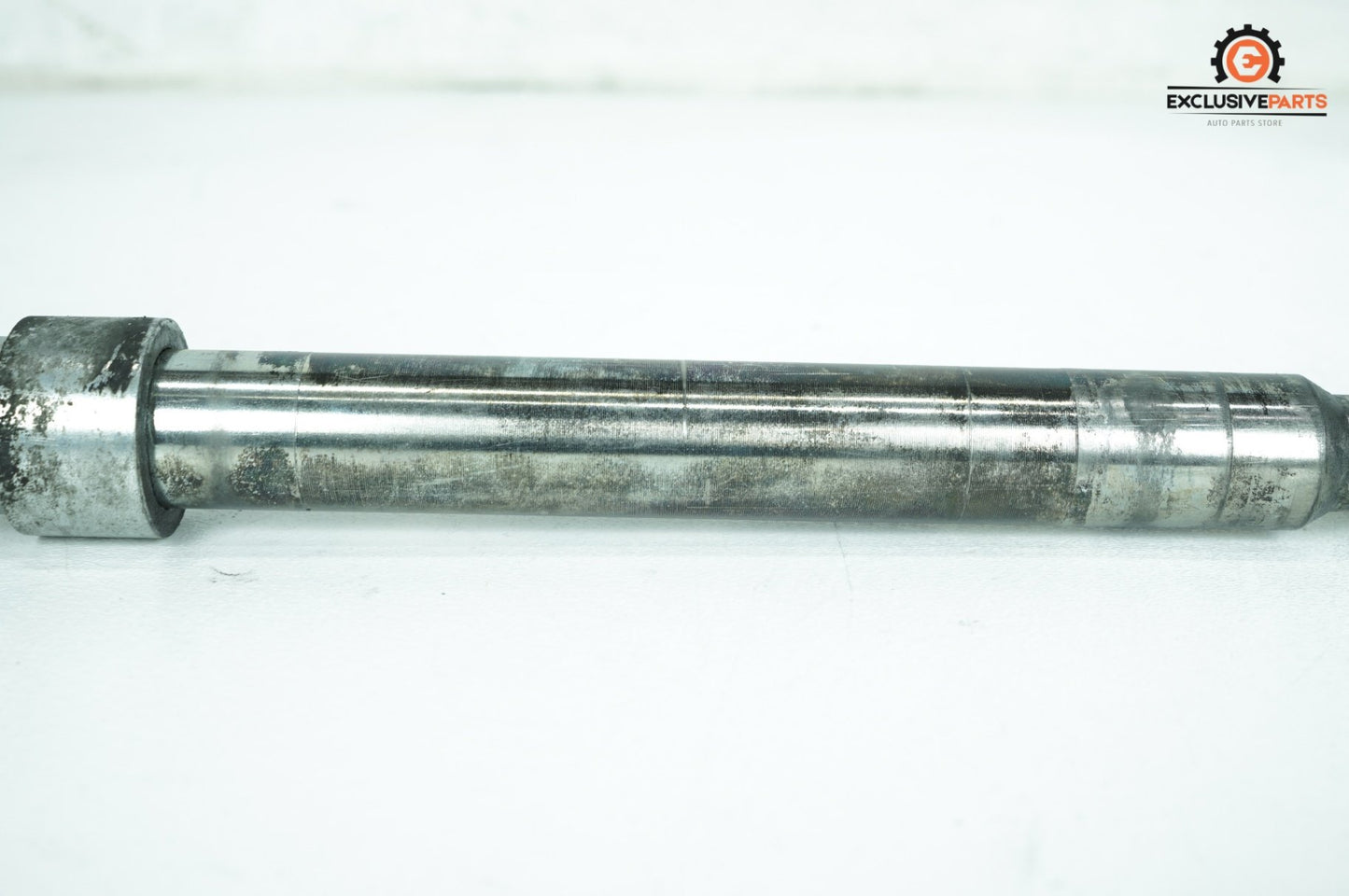 2003 Harley Touring FLHRCI Road King Classic OEM Front Wheel Axle Bolt Shaft