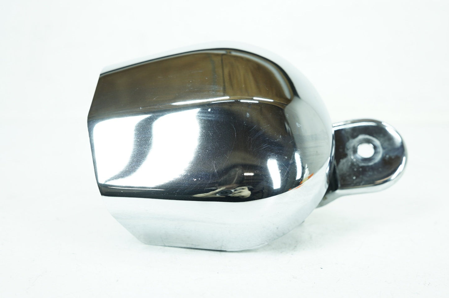 1999 - 2006 Harley-Davidson Softail Fat Boy Horn Signal Klaxon Chrome Cover 69012-93A
