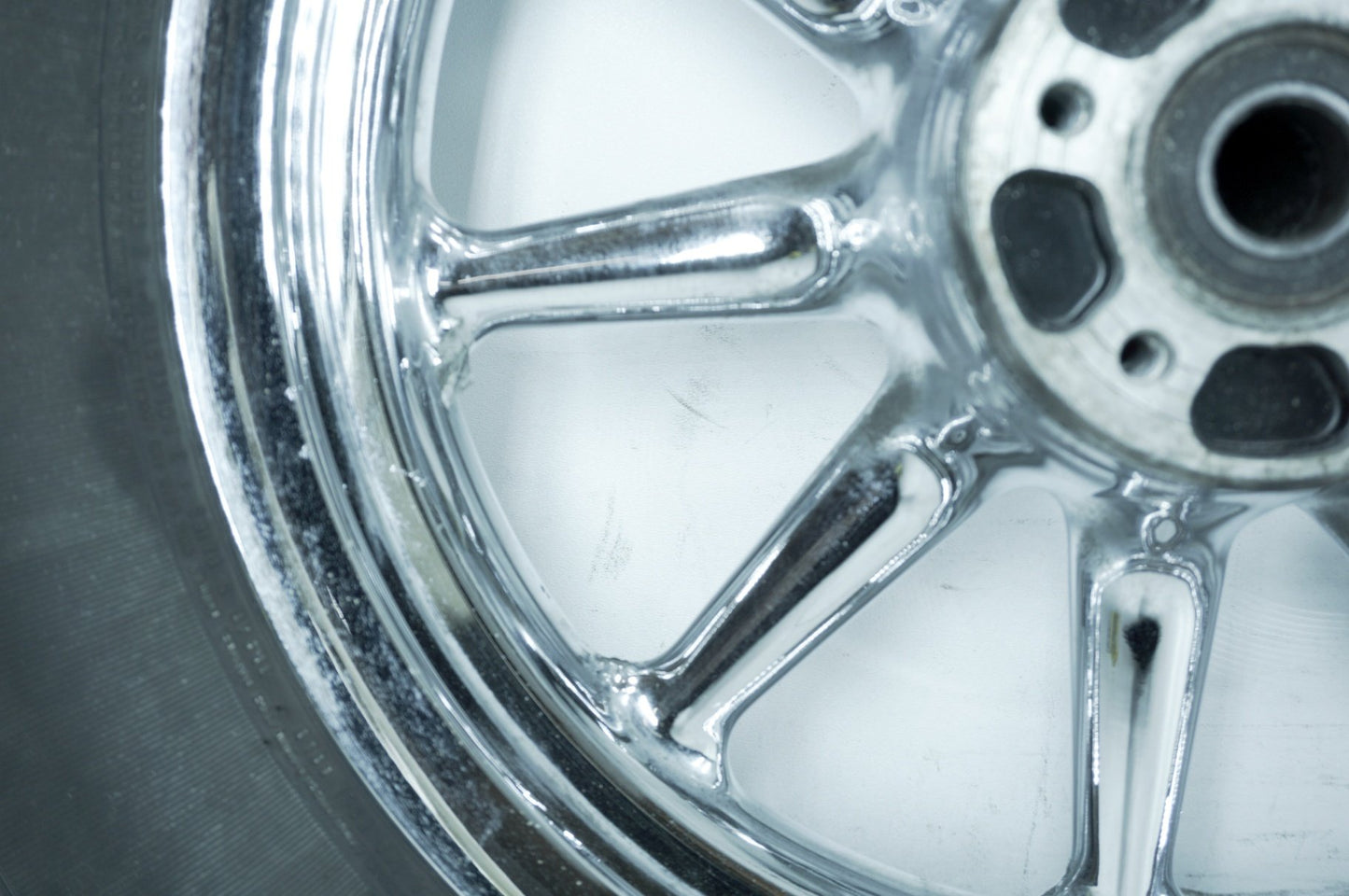 2007 - 2011 Harley-Davidson Touring CVO Electra Screamin Eagle Front & Rear Wheel Rim Tire 43539-04